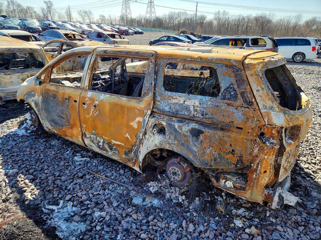 2016 Kia Sedona Lx - Фото 2