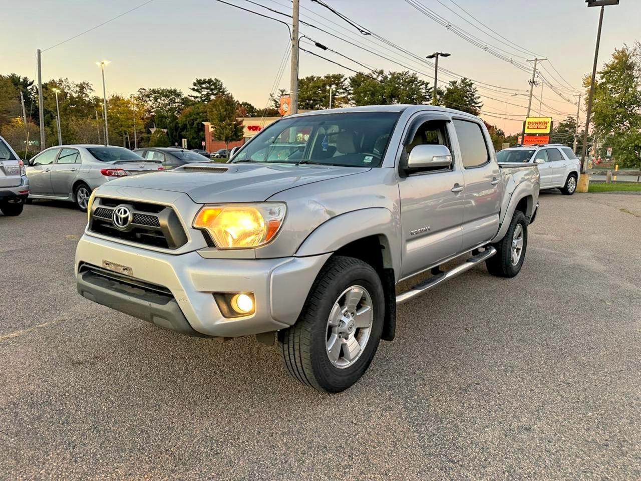 2013 Toyota Tacoma V6 - Фото 2