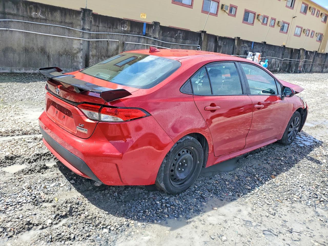 2020 Toyota Corolla Le - Image 3