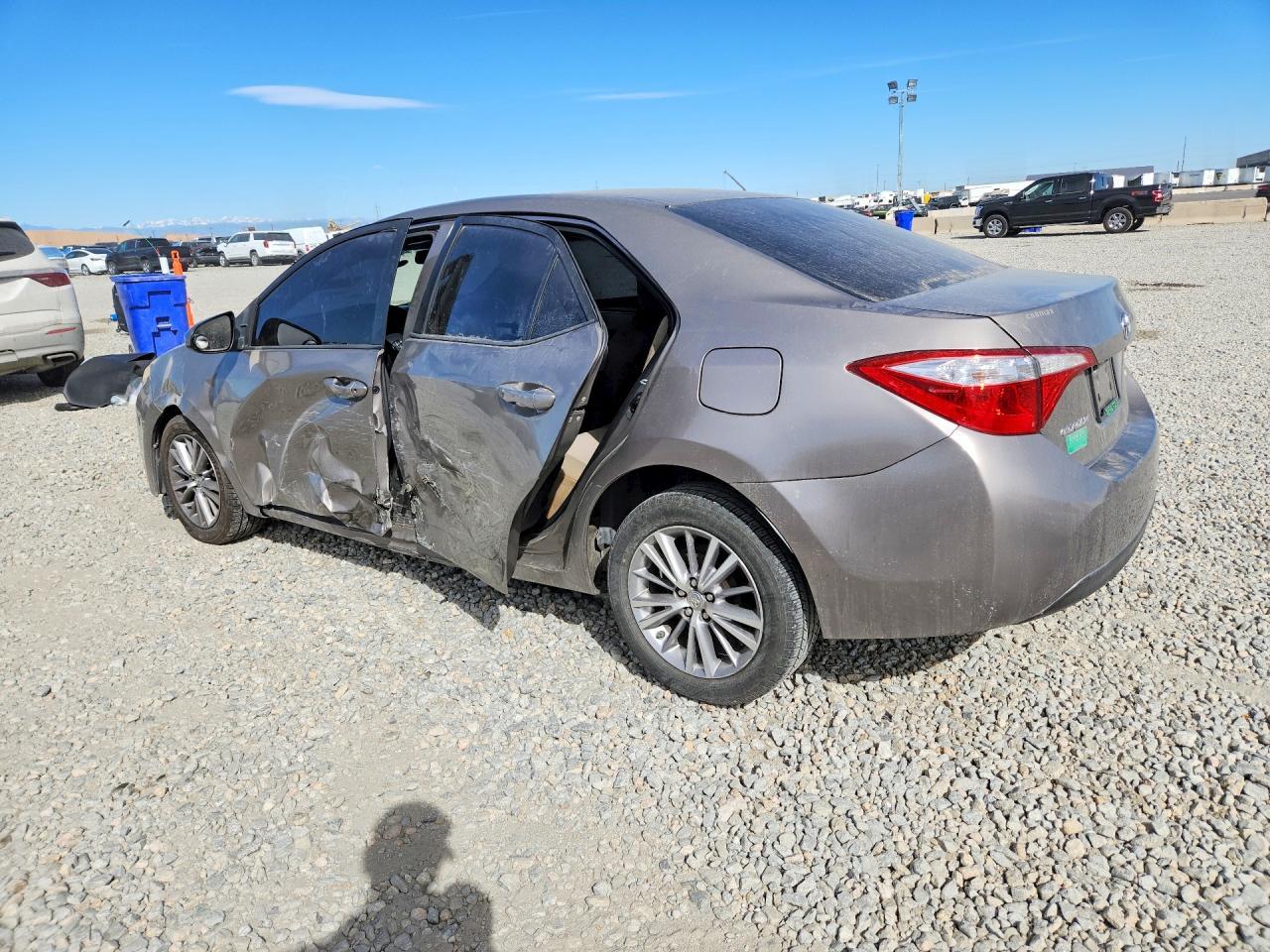 2015 Toyota Corolla Le Plus - Фото 2