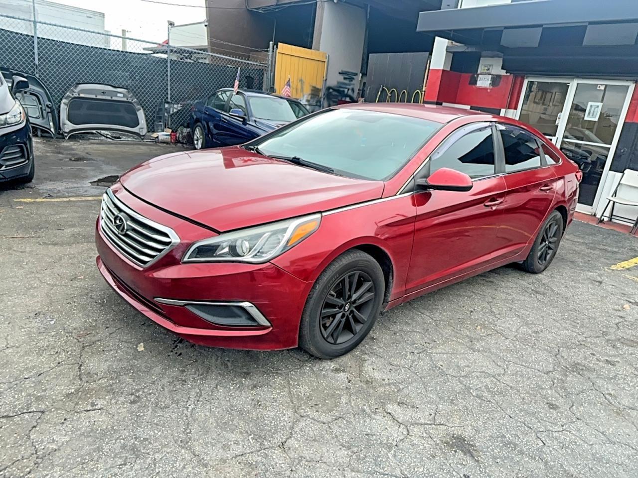 2016 Hyundai Sonata Se - Фото 2