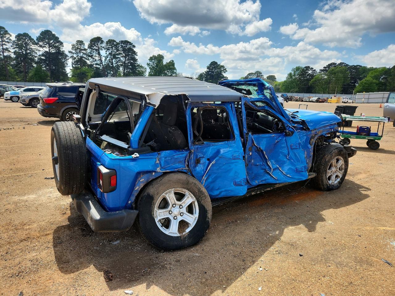 2022 Jeep Wrangler Unlimited Sport - Image 3