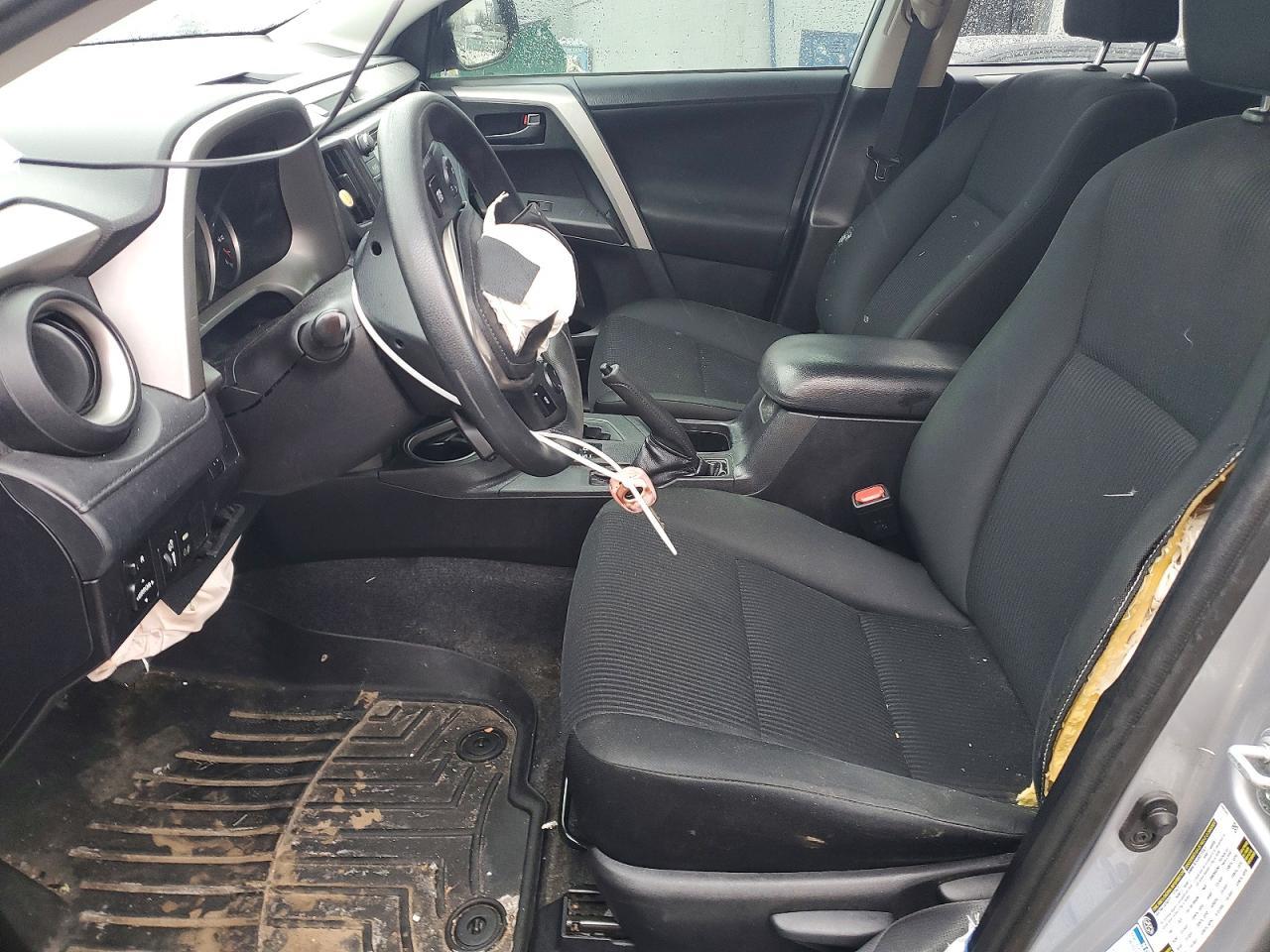2016 Toyota Rav4 Le - Image 7