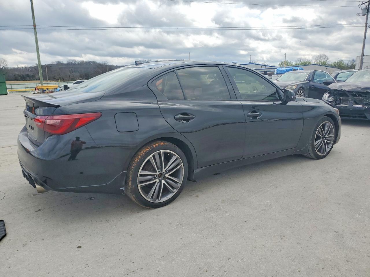 2018 Infiniti Q50 3.0T Luxe - Image 3