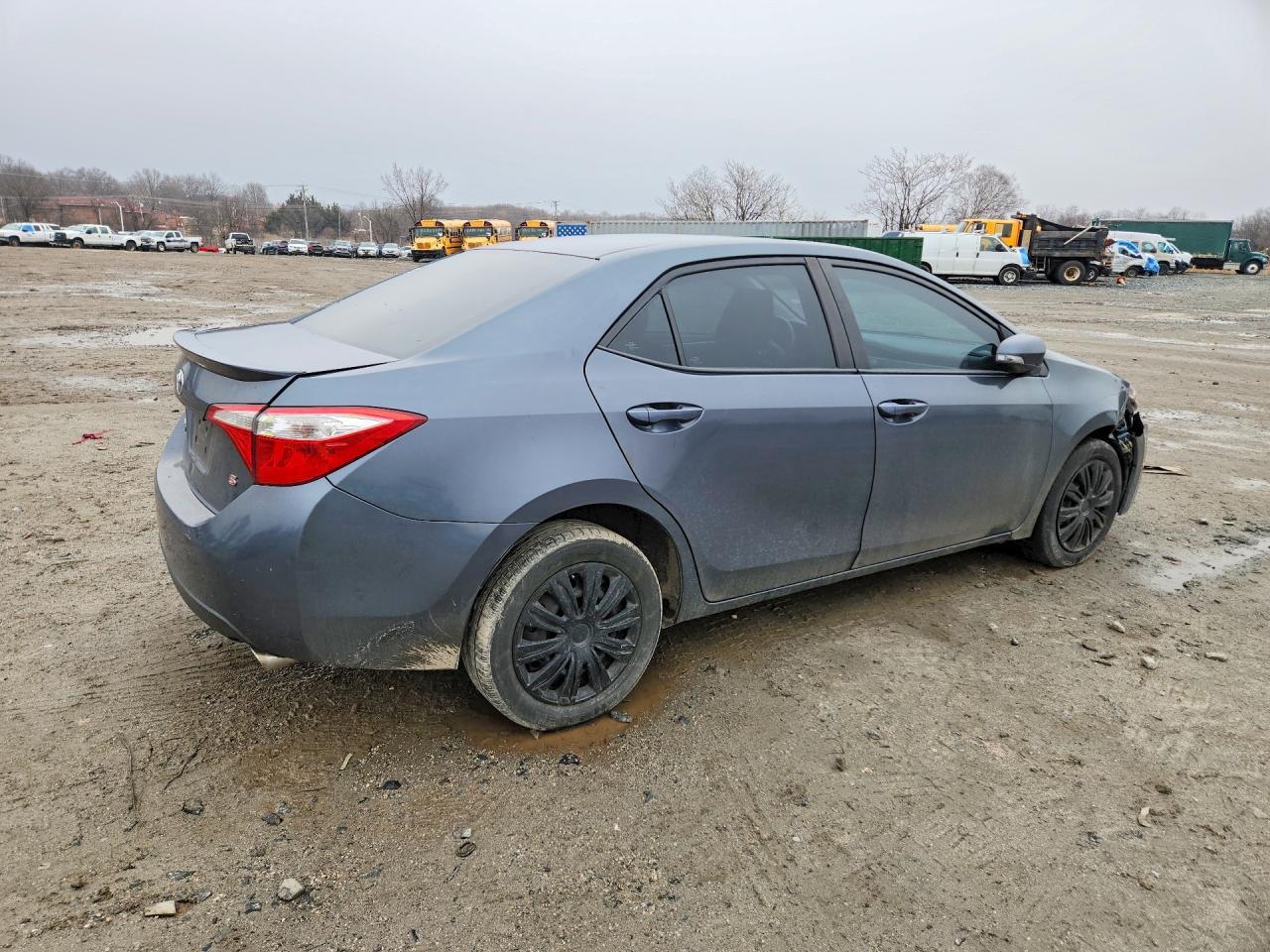 2015 Toyota Corolla S Plus - Фото 3
