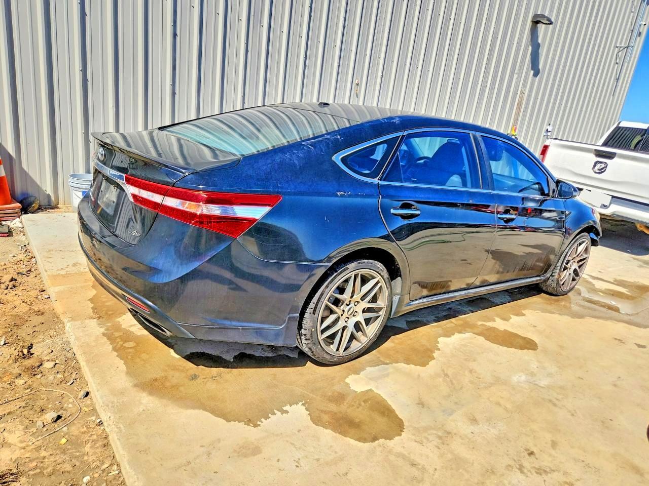 2015 Toyota Avalon Xle - Фото 3