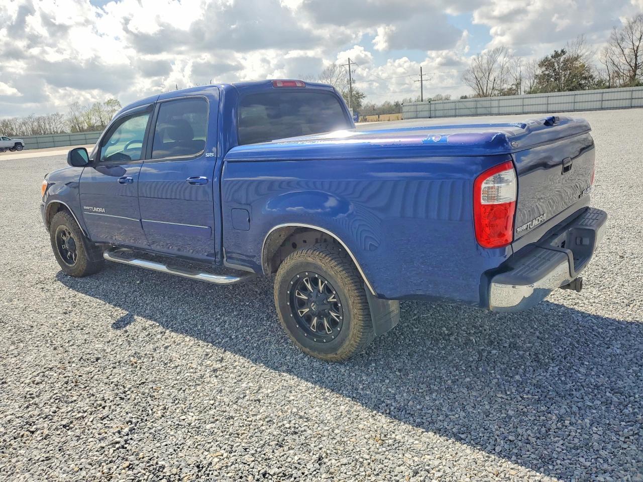 2006 Toyota Tundra Sr5 - Image 2