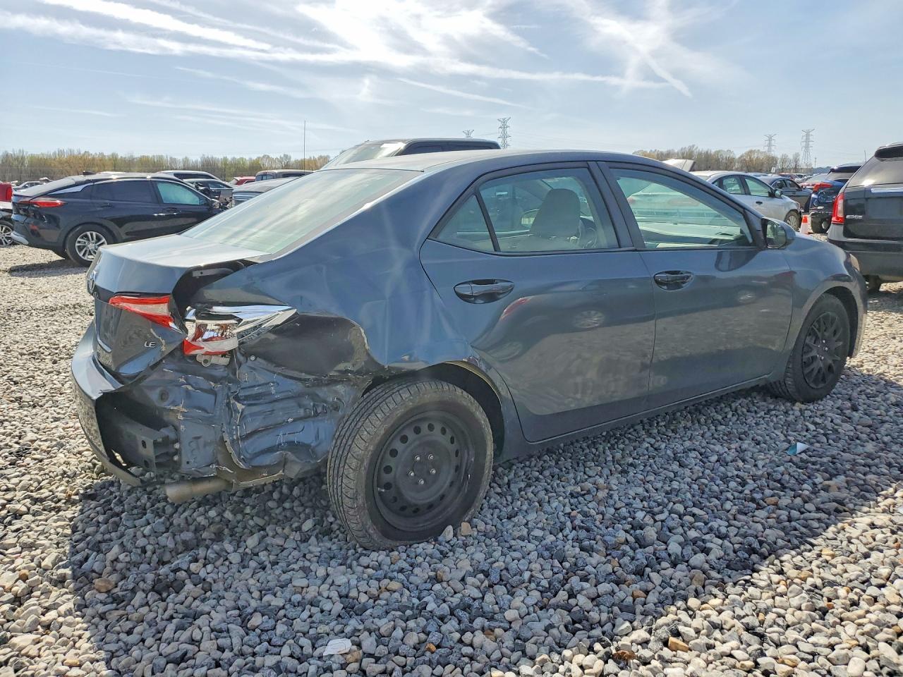 2016 Toyota Corolla Le - Фото 3