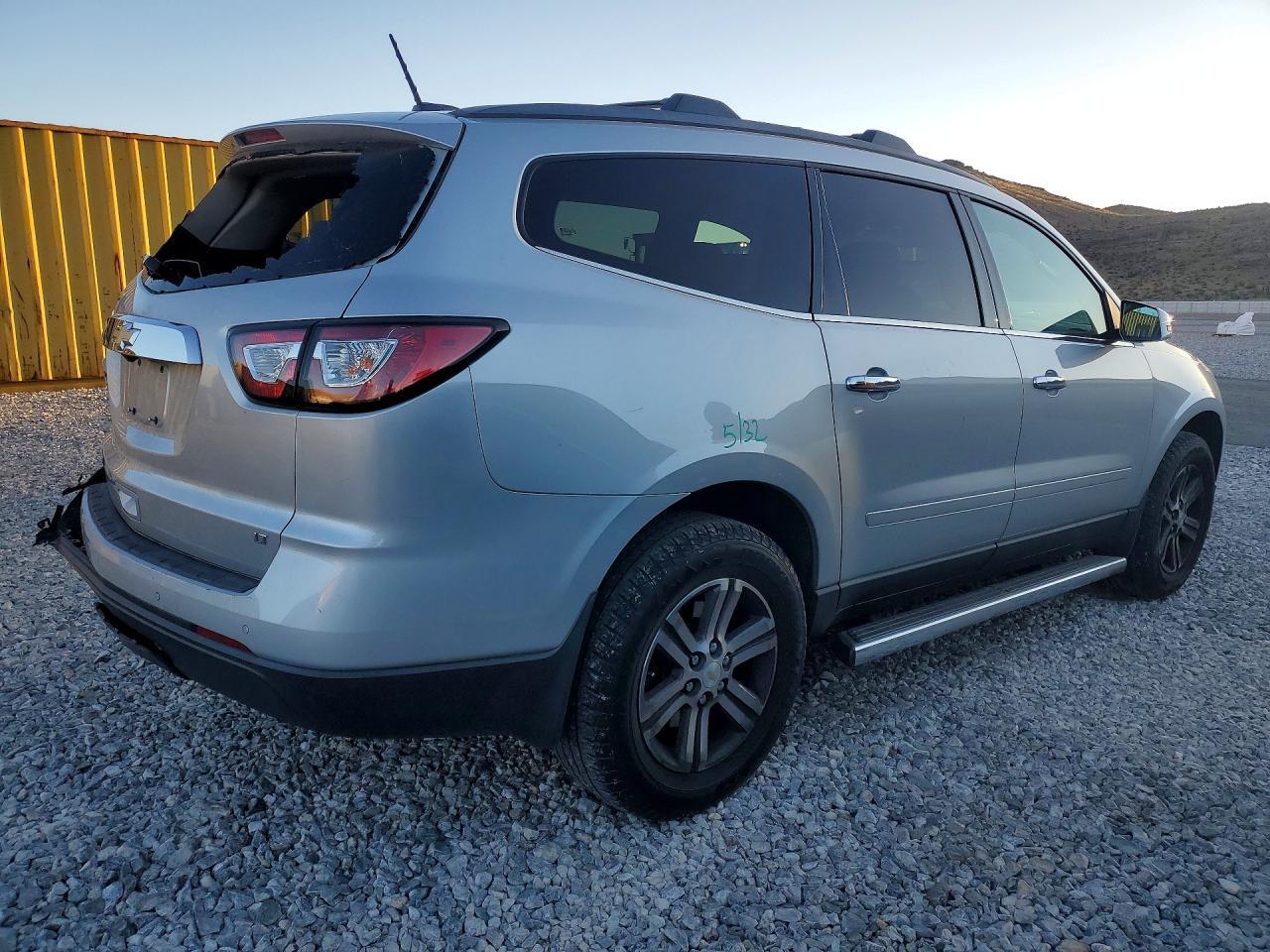2017 Chevrolet Traverse Lt - Фото 3