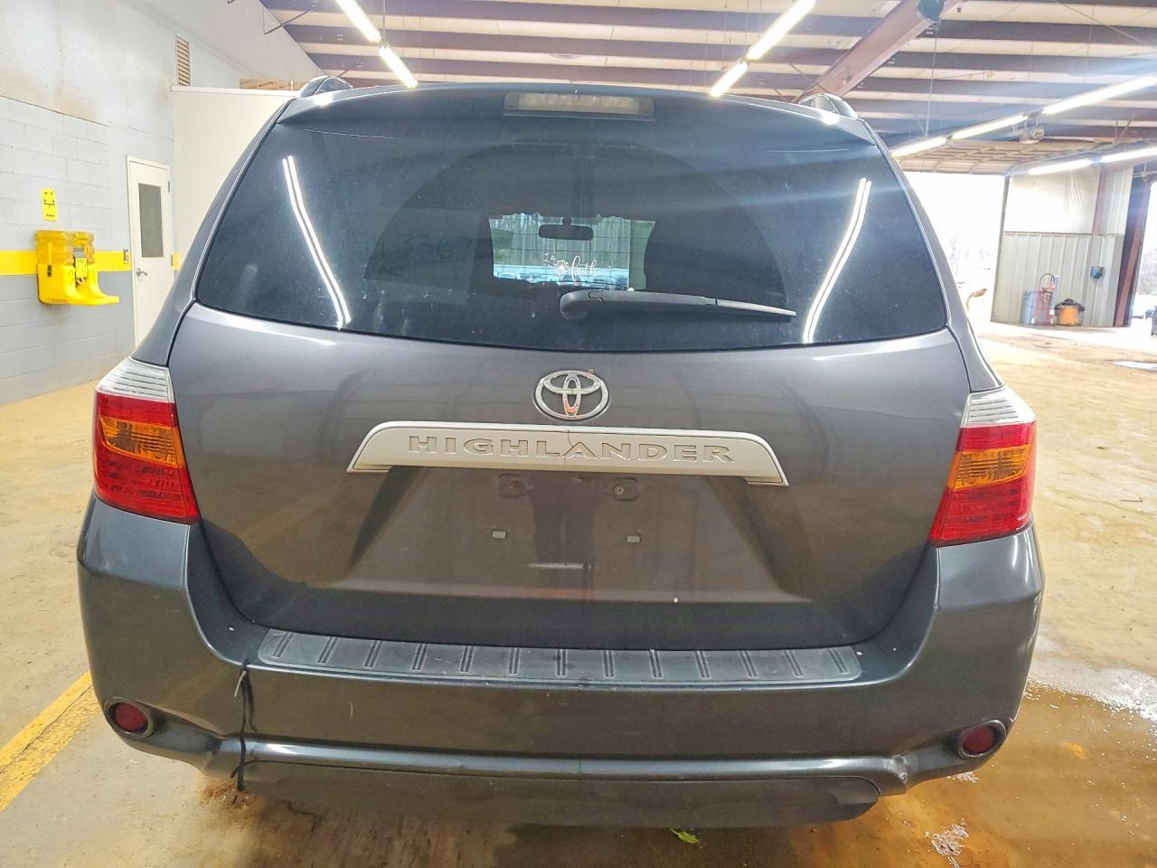 2010 Toyota Highlander Base - Фото 6