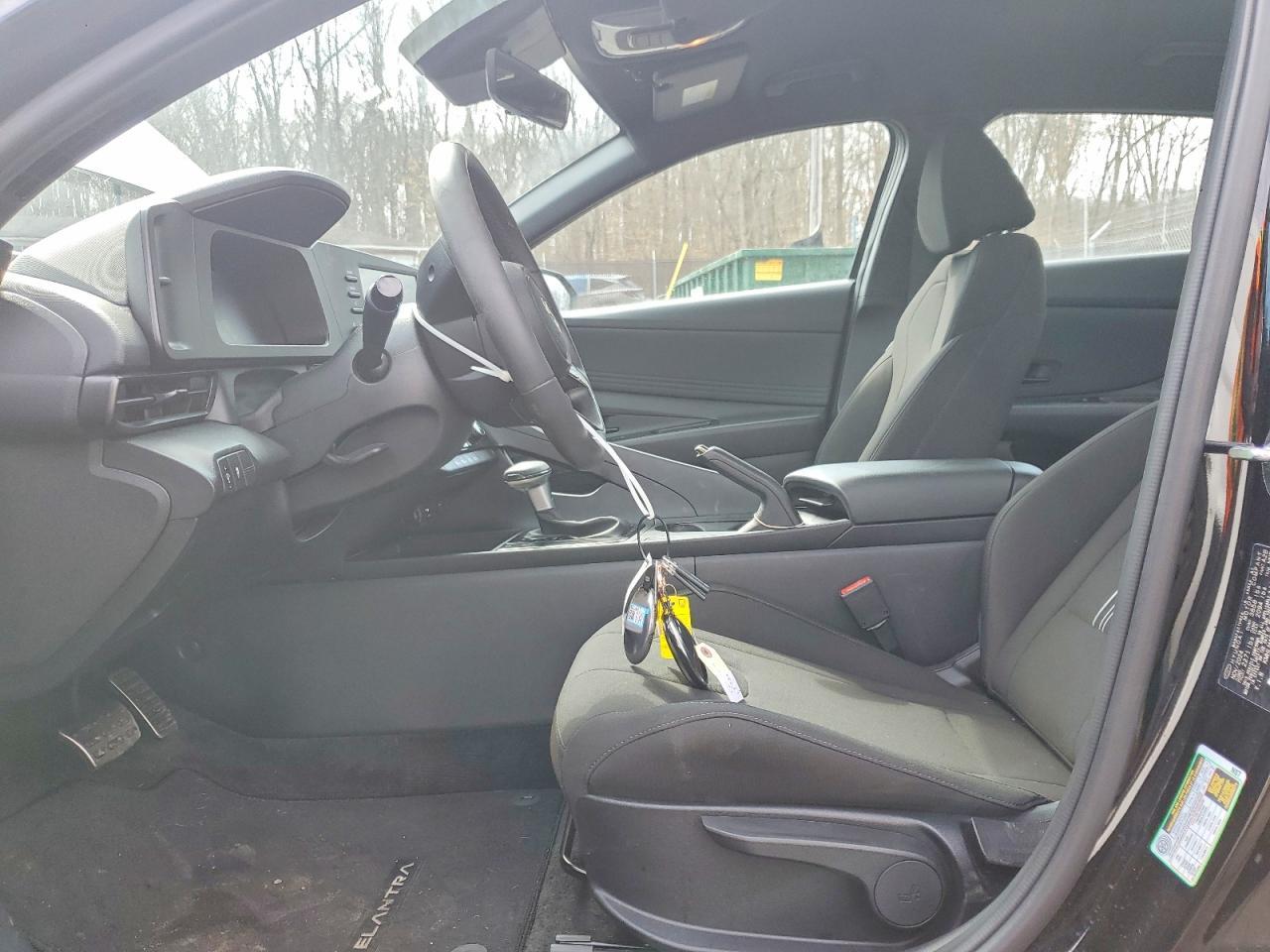 2025 Hyundai Elantra Sel Sport - Фото 7