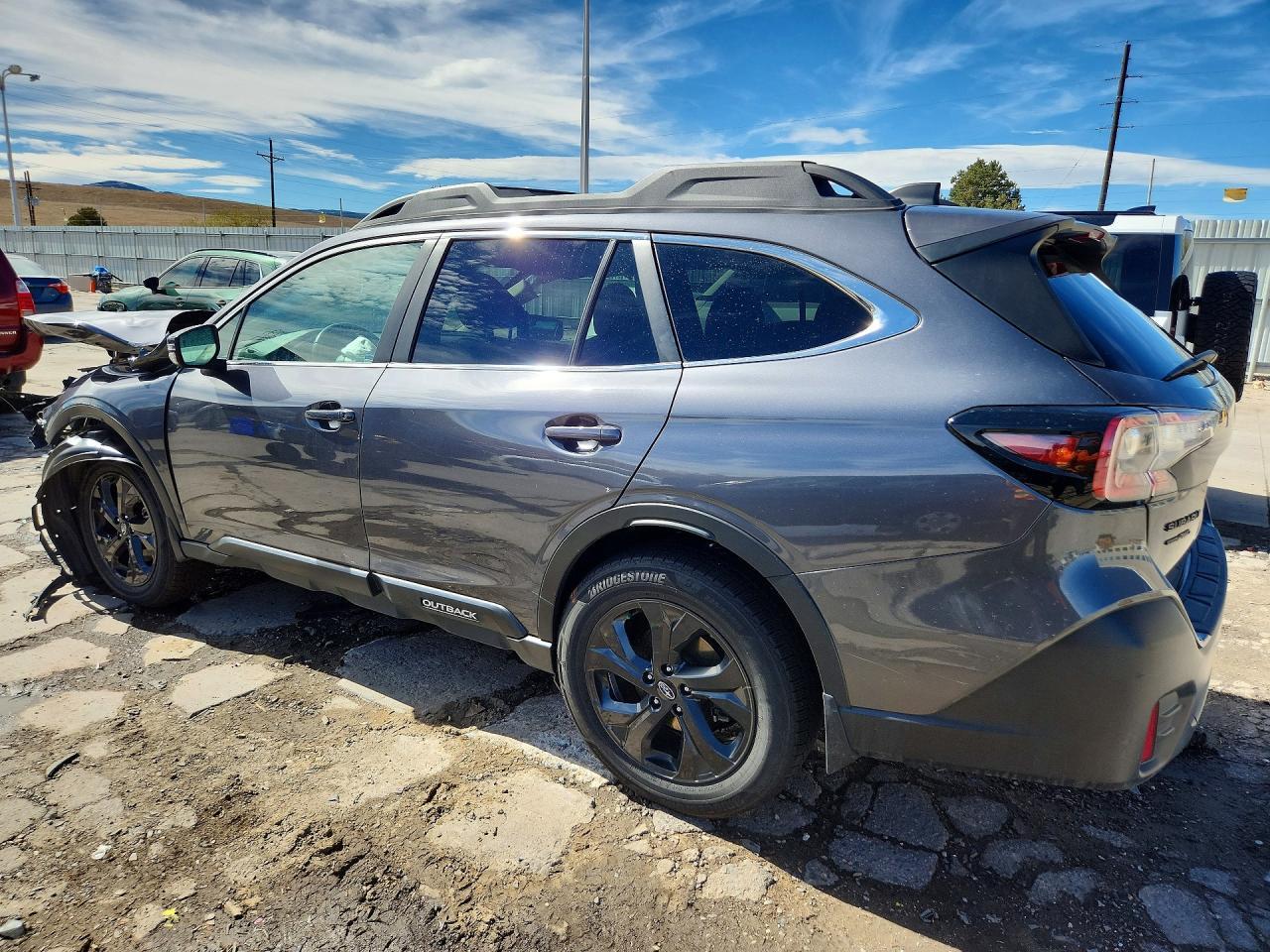 2021 Subaru Outback Onyx Edition Xt - Image 2