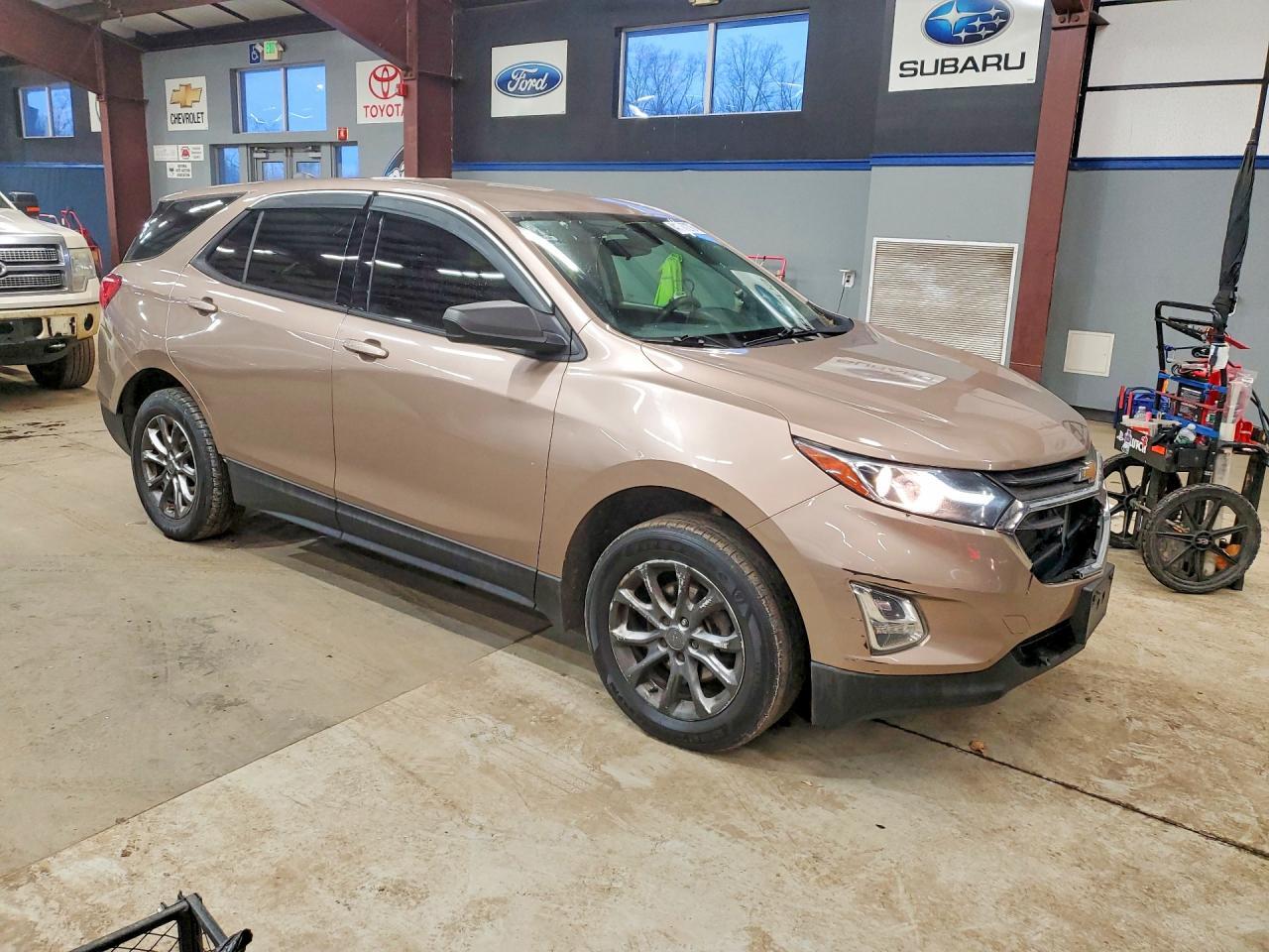 2018 Chevrolet Equinox Ls - Фото 4
