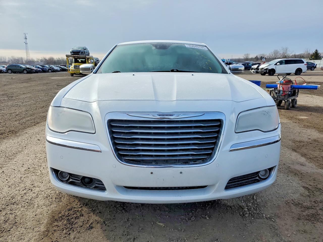 2014 Chrysler 300C - Фото 5