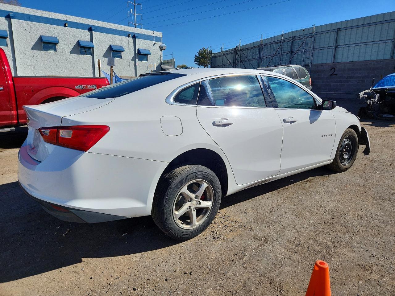 2018 Chevrolet Malibu Ls - Фото 3