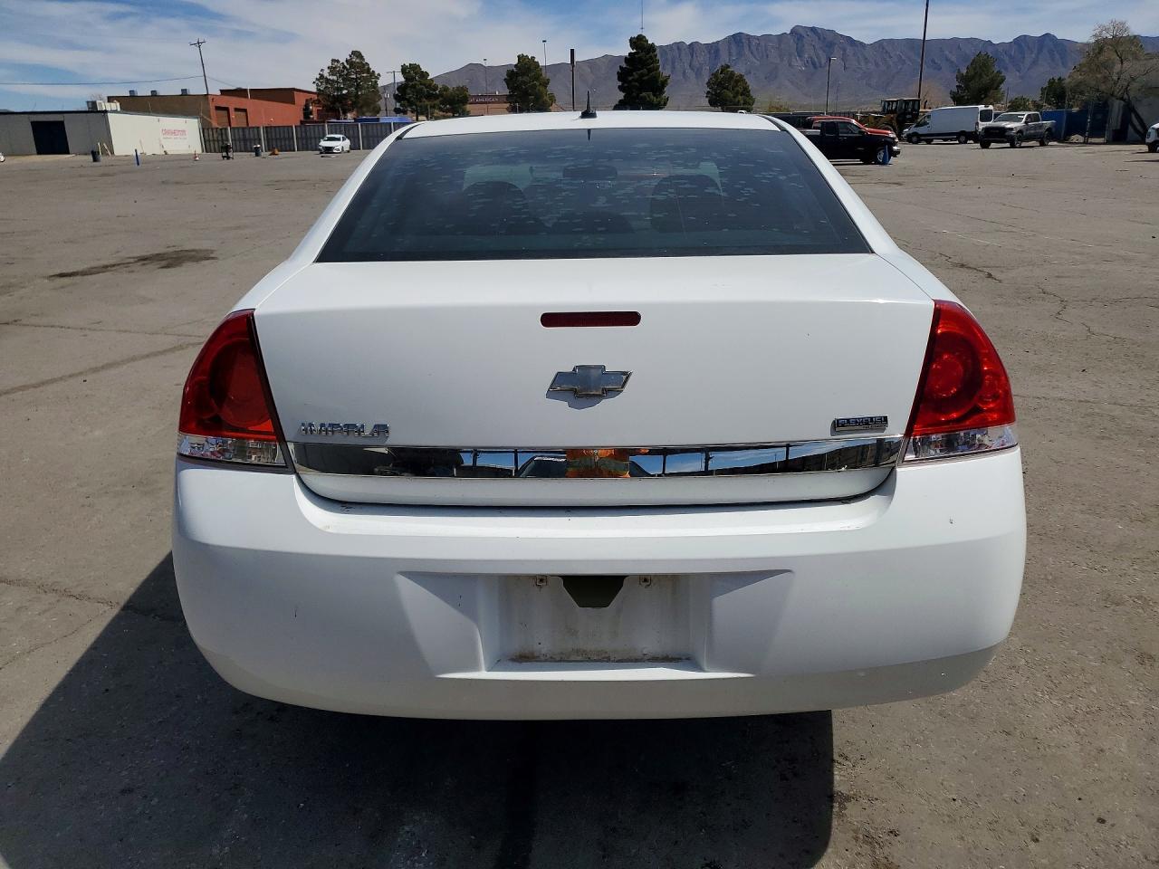 2010 Chevrolet Impala Ls - Фото 6