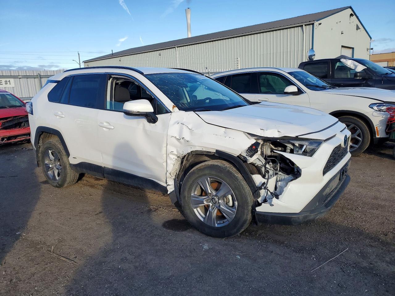 2024 Toyota Rav4 Hybrid Le - Фото 4