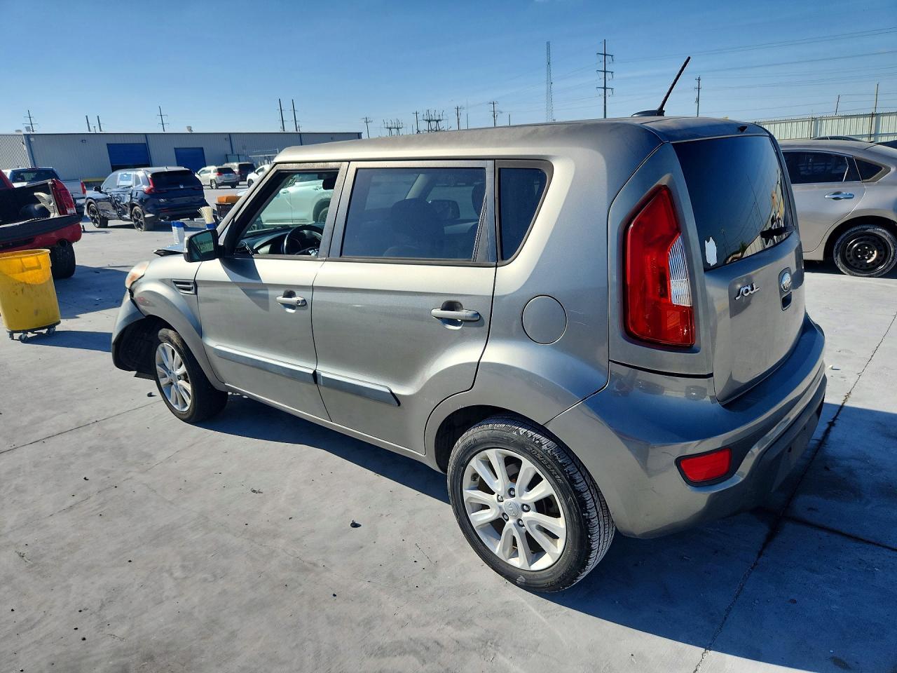 2013 Kia Soul - Image 2