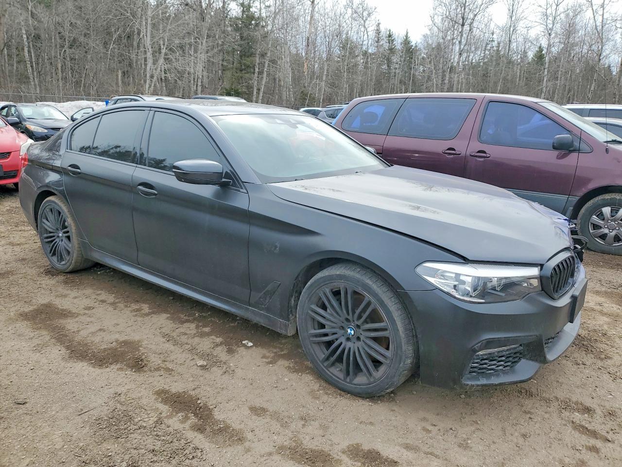 2017 BMW 530 Xi - Image 4