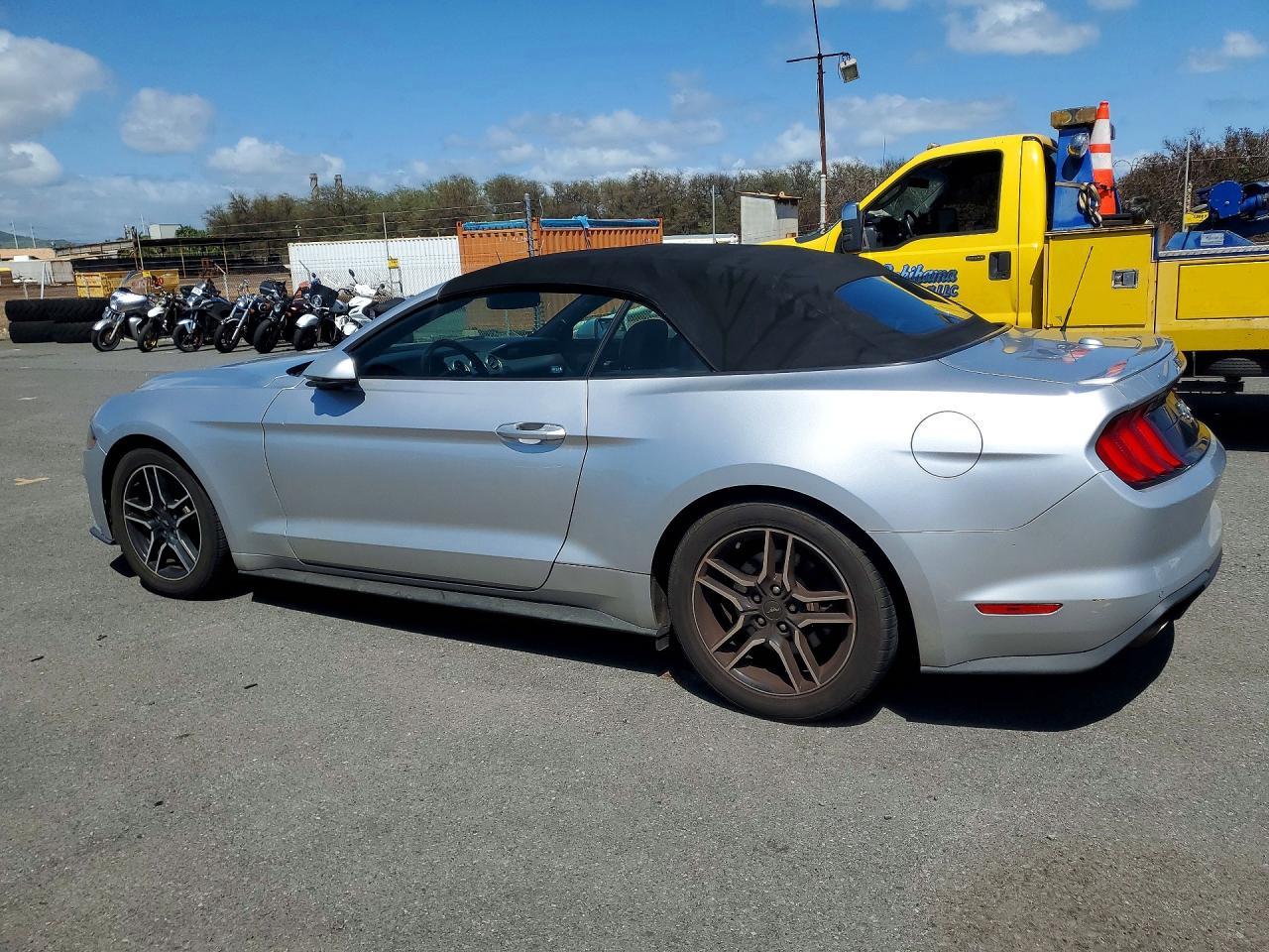 2018 Ford Mustang - Фото 2