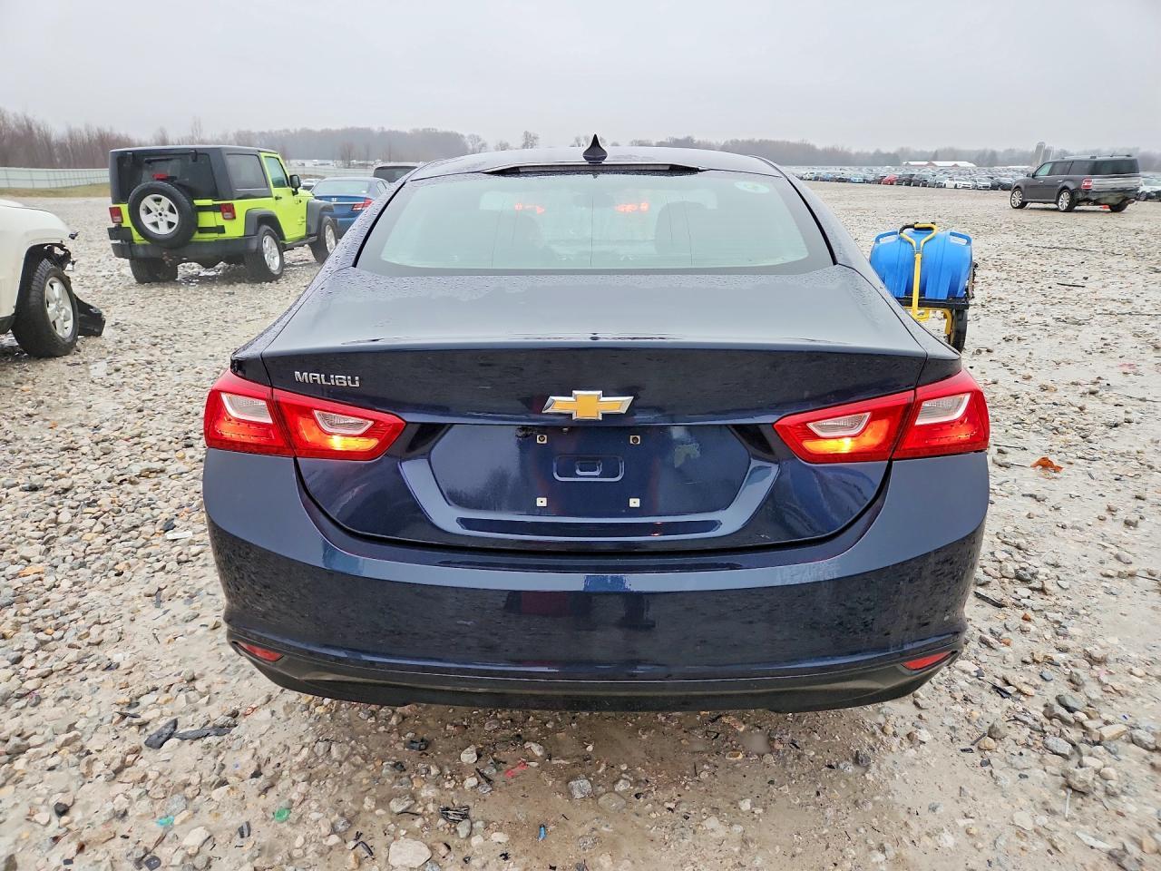 2018 Chevrolet Malibu Ls - Фото 6
