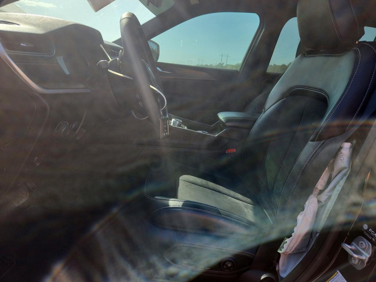 2025 Jeep Grand Cherokee Laredo - Image 7
