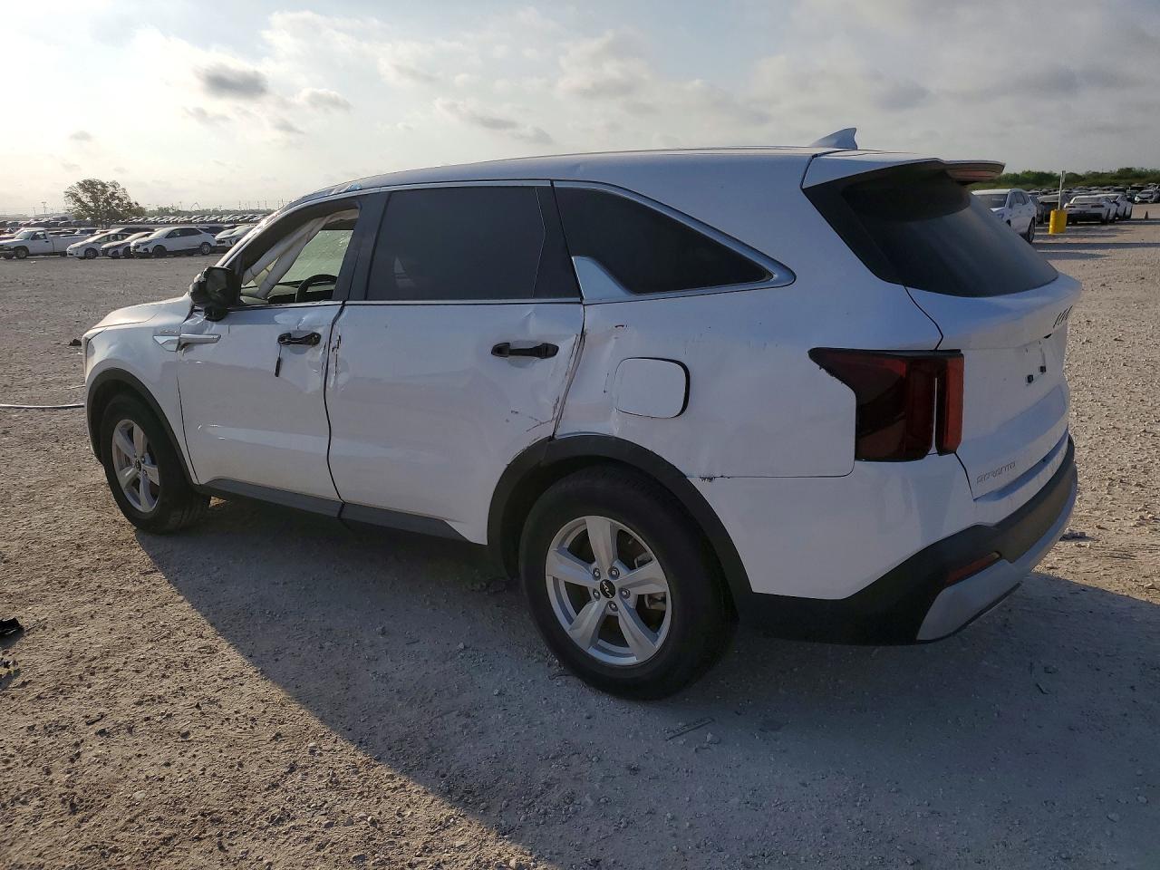 2025 Kia Sorento Lx - Фото 2