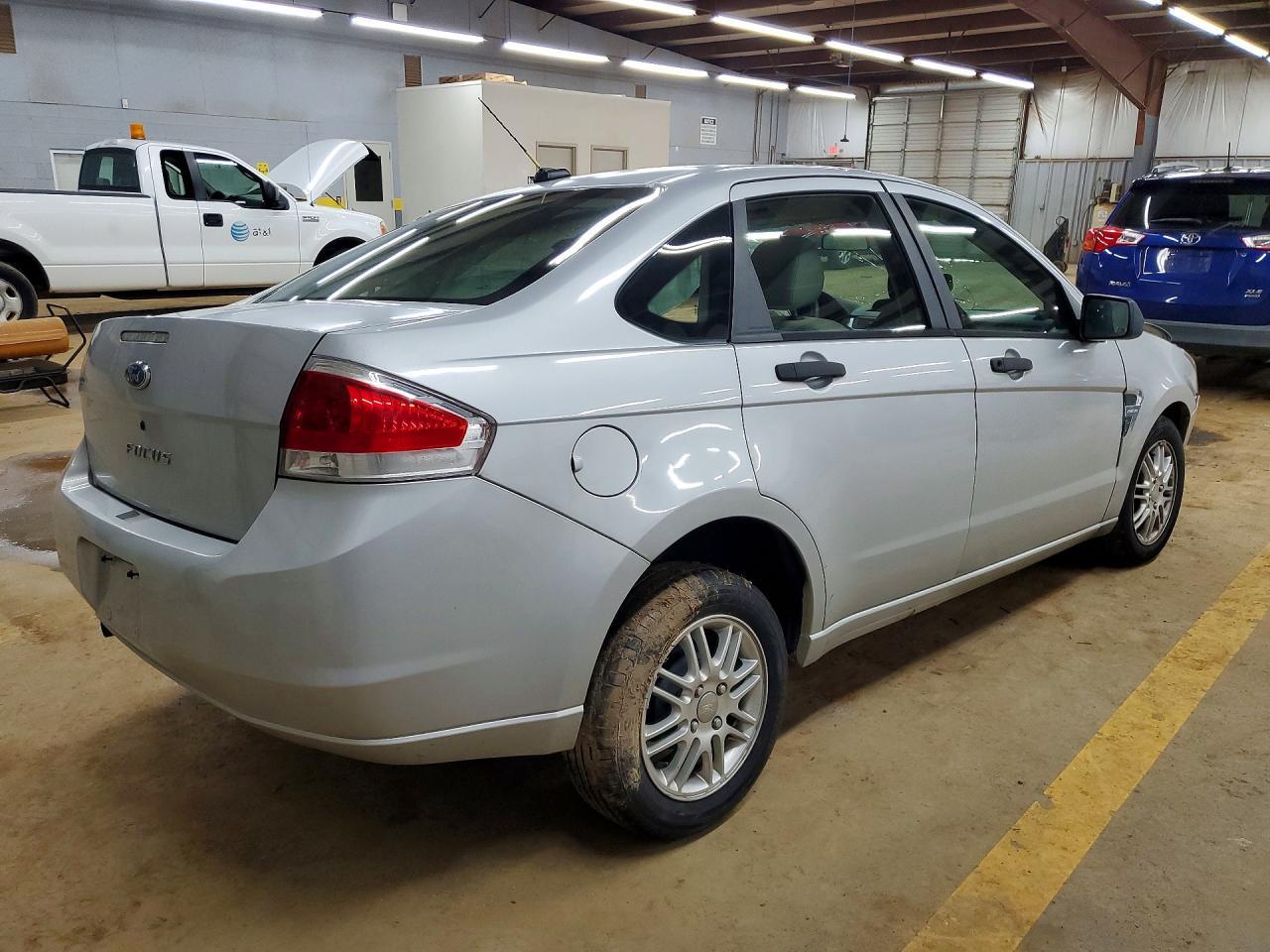 2008 Ford Focus S - Image 3