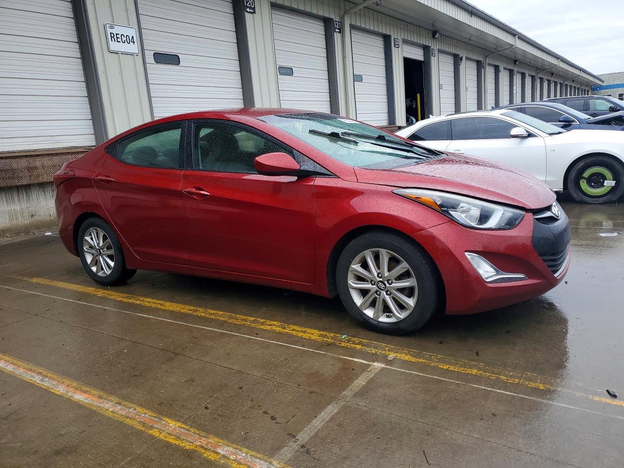 2014 Hyundai Elantra Se - Image 4