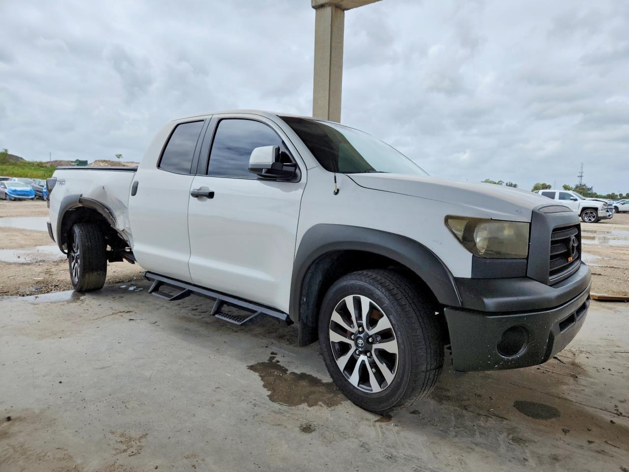 2008 Toyota Tundra Sr5 - Image 4
