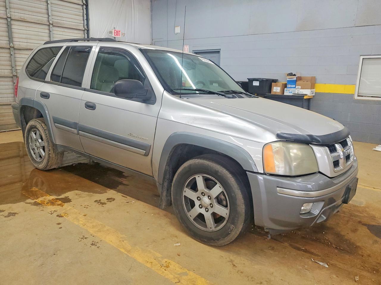 2005 Isuzu Ascender S - Image 4