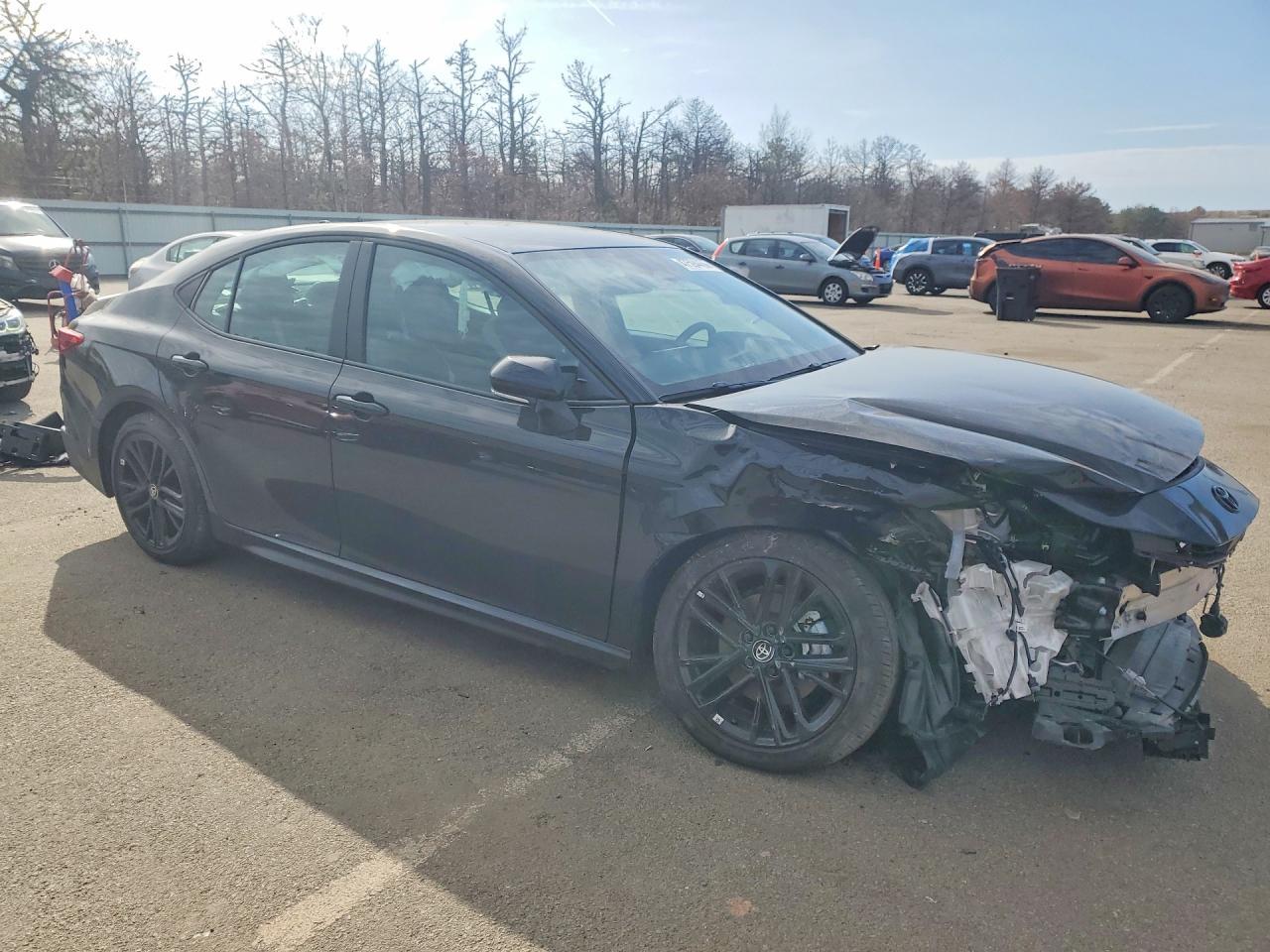 2026 Toyota Camry 4D S - Фото 4
