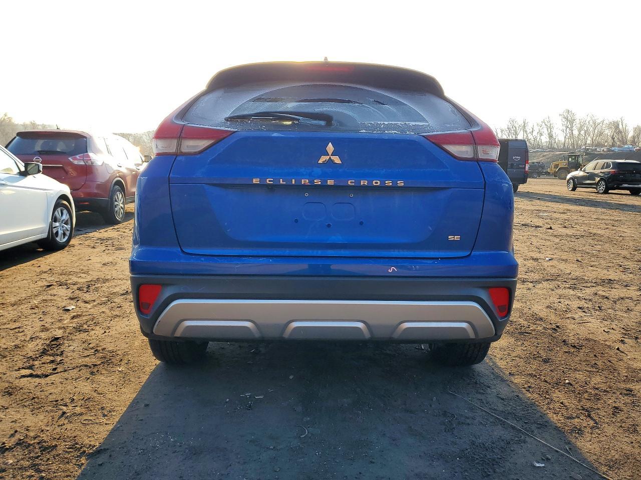 2024 Mitsubishi Eclipse Cross Se - Image 6
