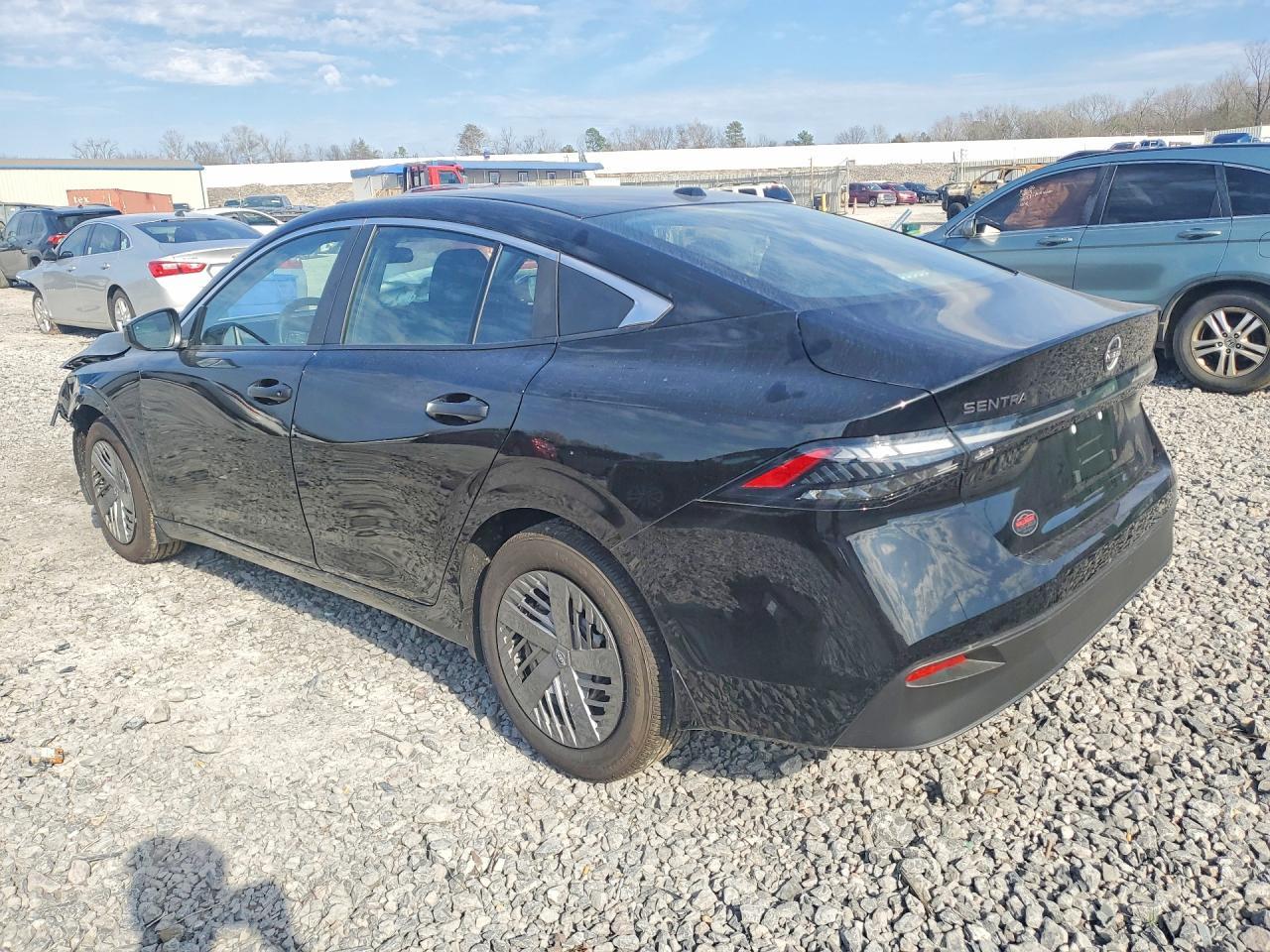 2026 Nissan Sentra S - Фото 2