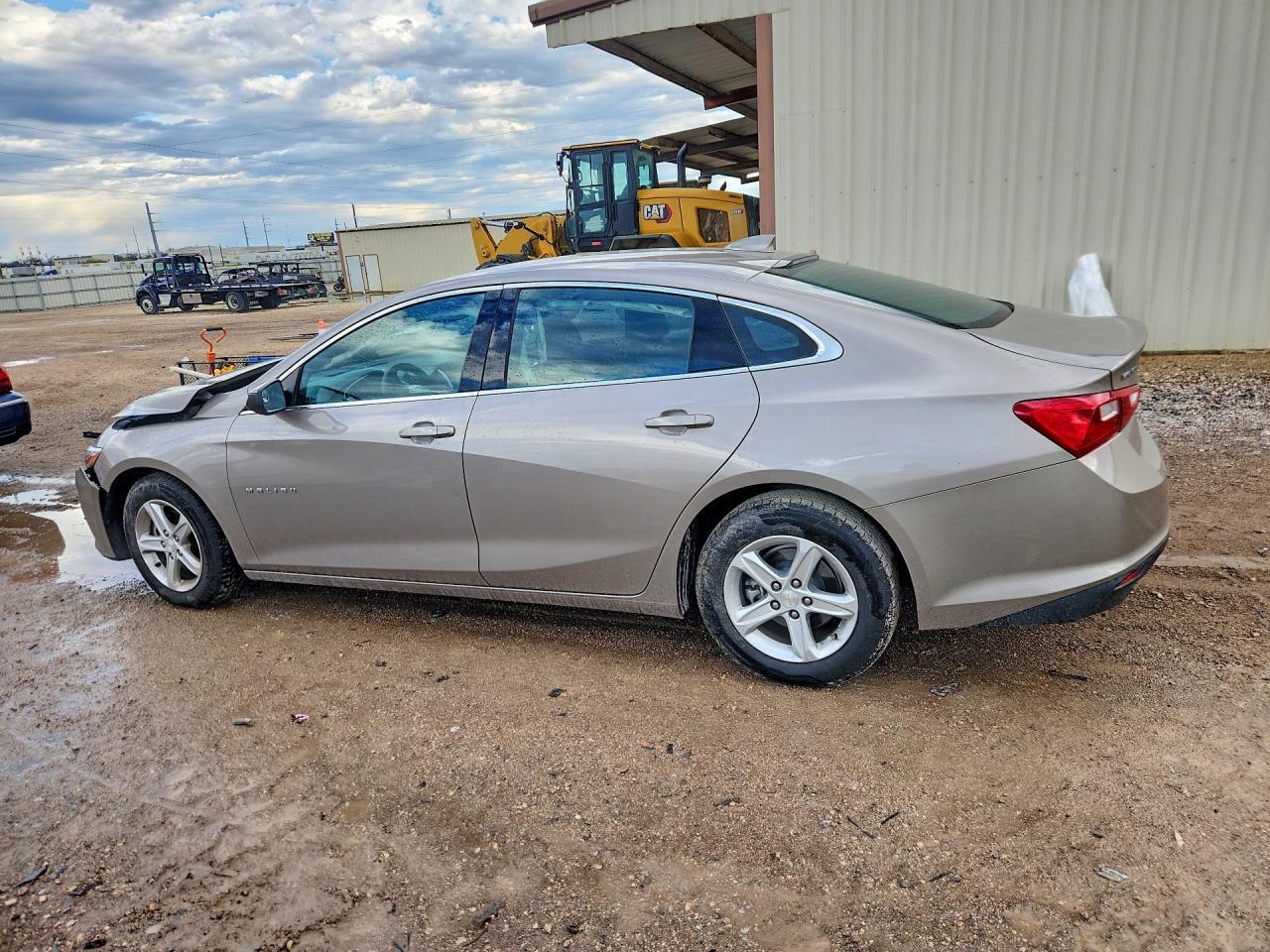 2023 Chevrolet Malibu Lt - Фото 2