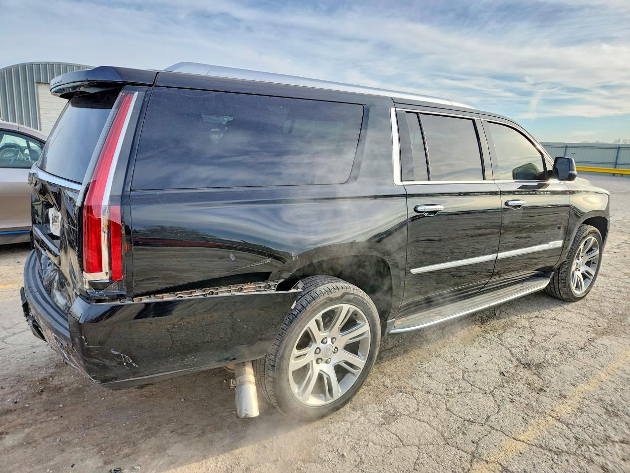 2017 Cadillac Escalade Esv Luxury - Фото 3