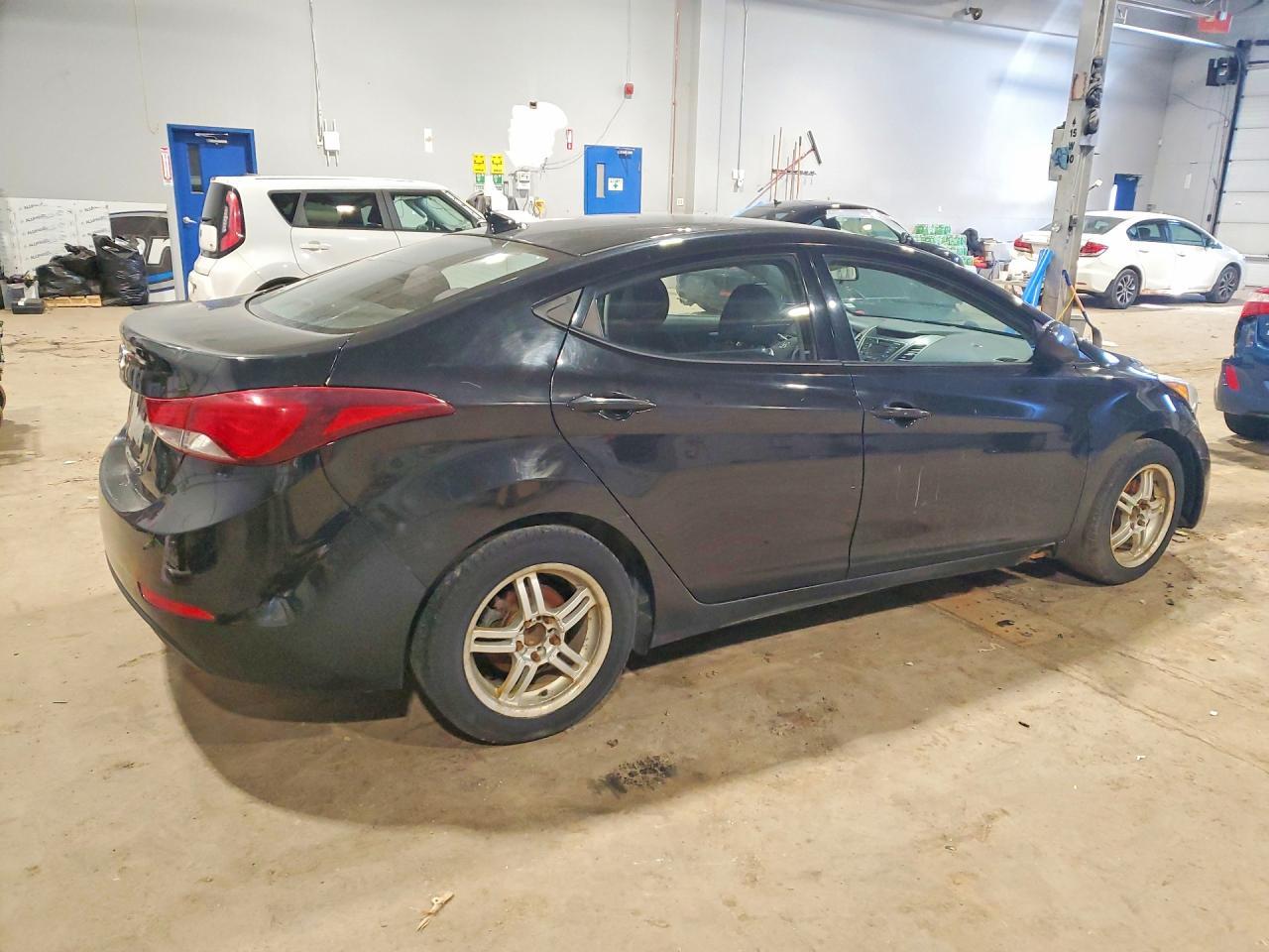 2015 Hyundai Elantra Se - Image 3
