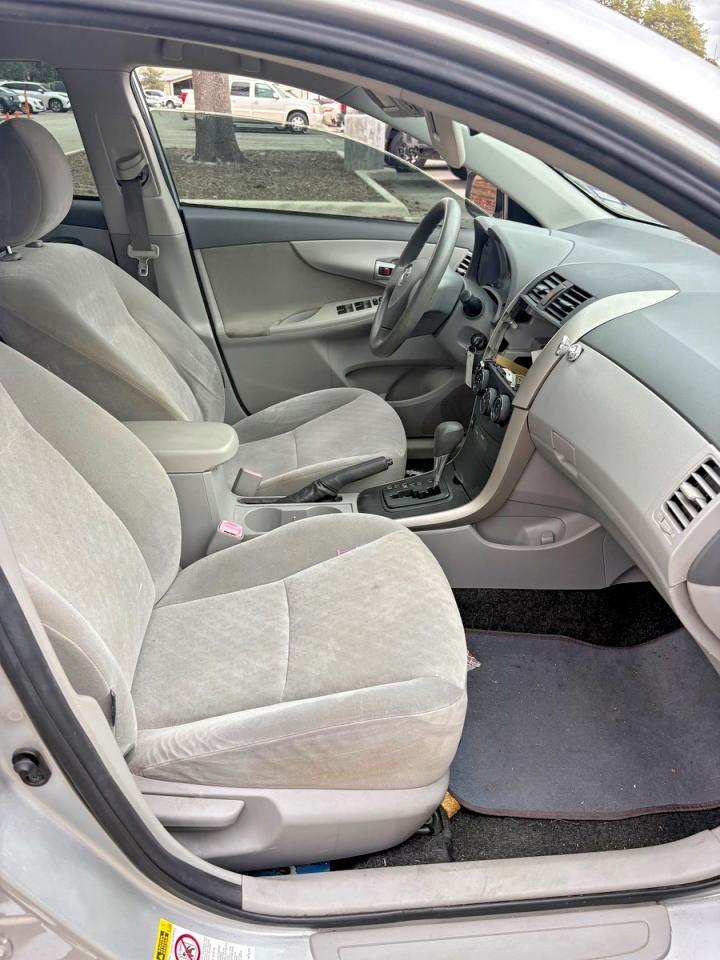 2009 Toyota Corolla Le - Фото 5