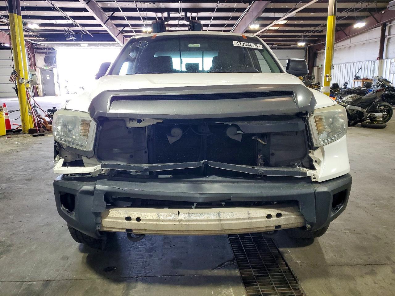 2014 Toyota Tundra Sr - Image 5