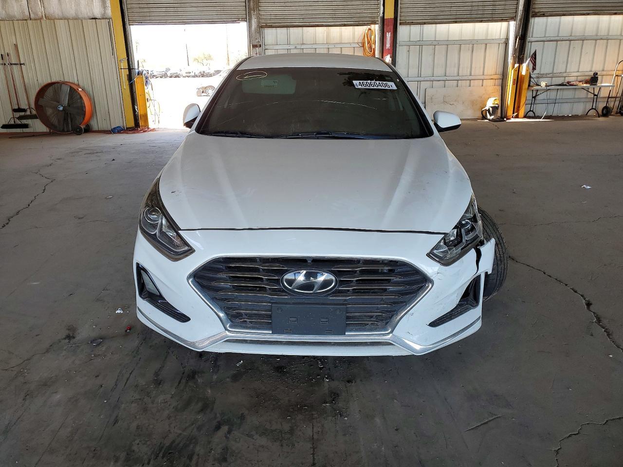2019 Hyundai Sonata Se - Image 5