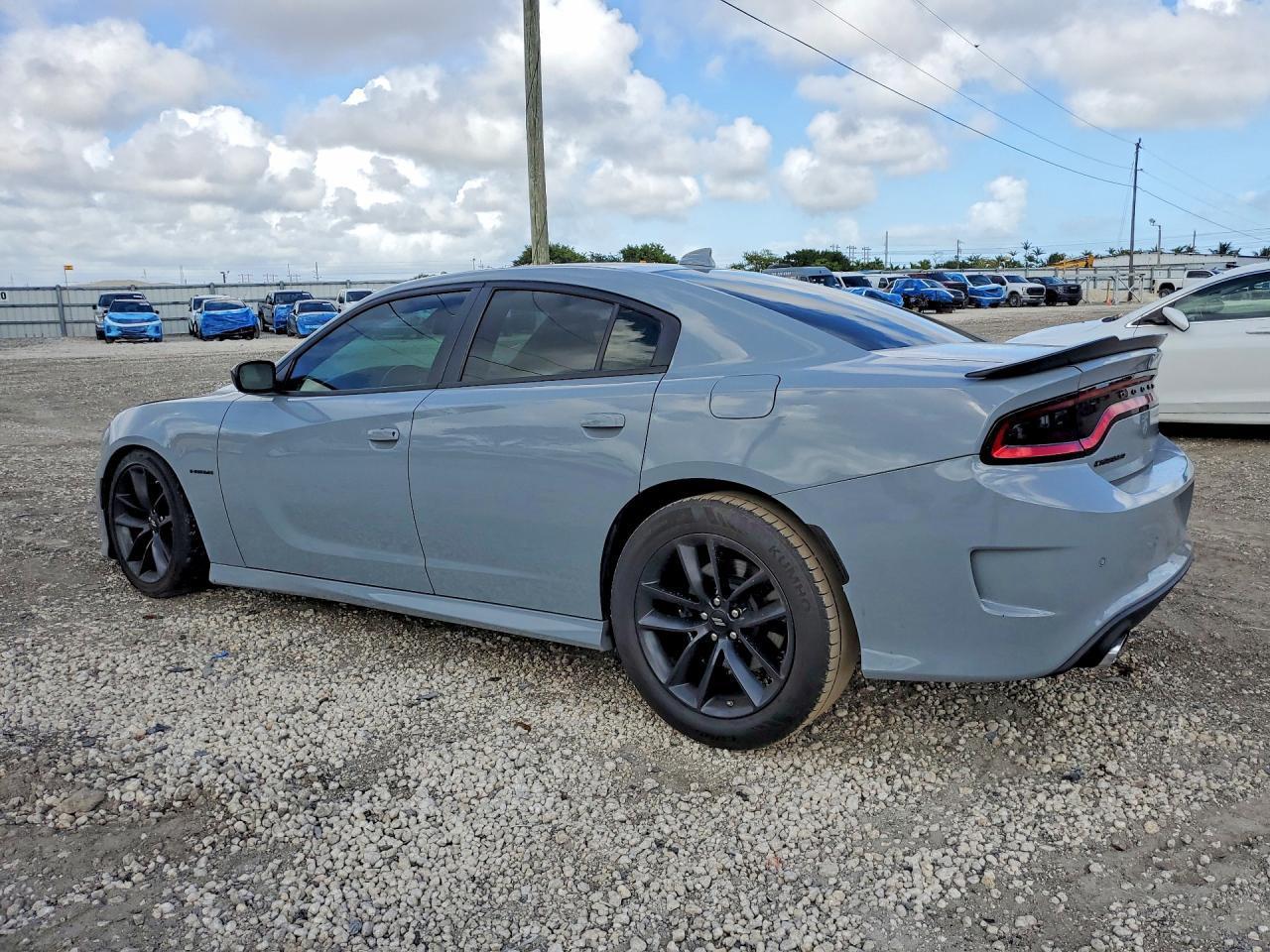 2022 Dodge Charger R/T - Image 2