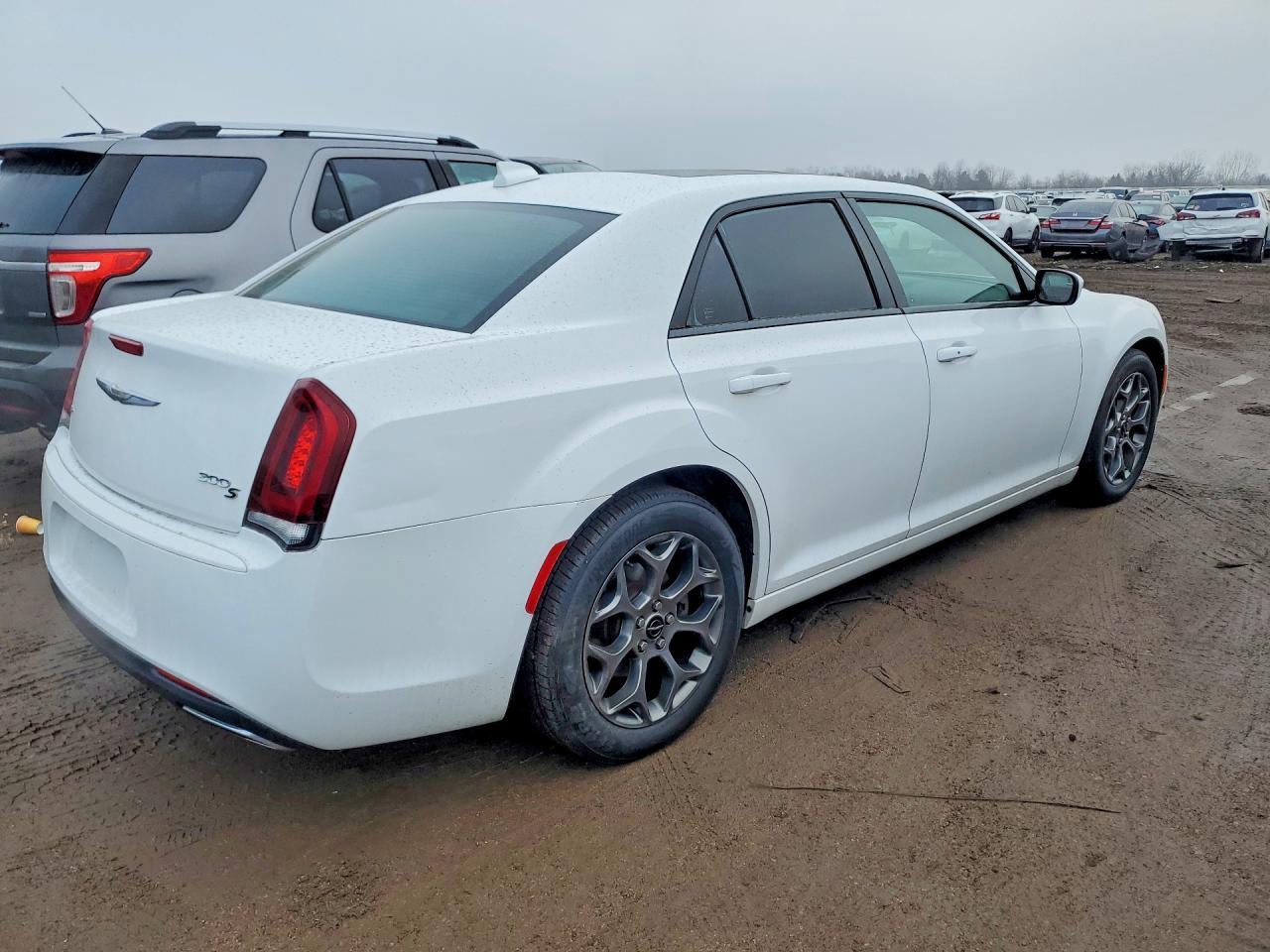 2017 Chrysler 300 S - Image 3