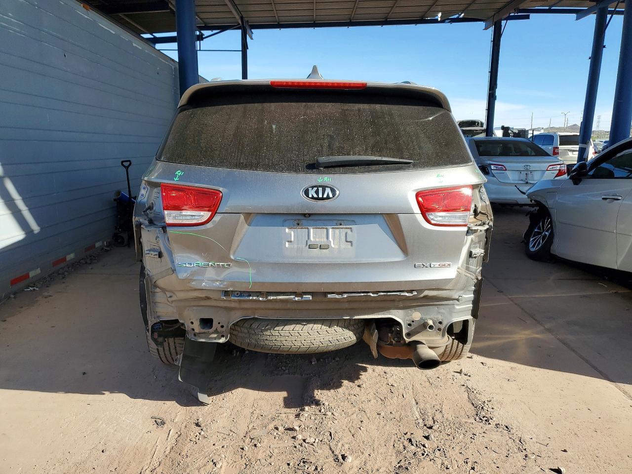 2016 Kia Sorento Ex - Фото 6