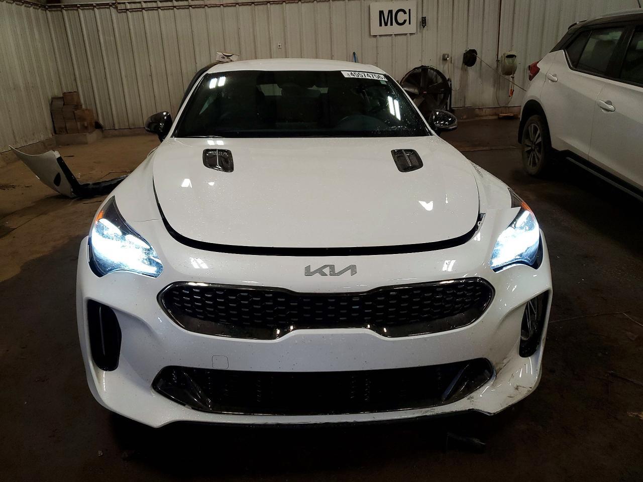 2022 Kia Stinger Gt-Line - Image 5