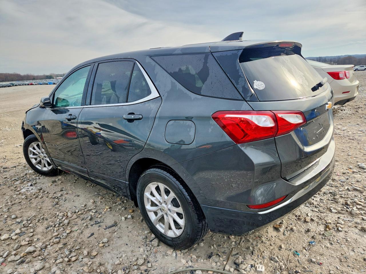 2018 Chevrolet Equinox Lt - Image 2
