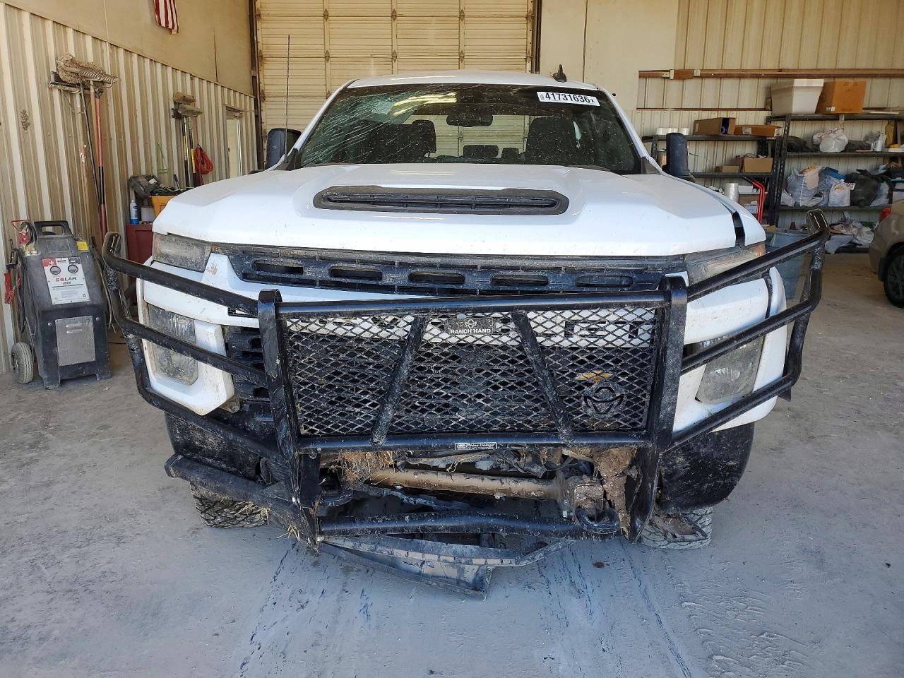 2022 Chevrolet Silverado K2500 Custom - Фото 5