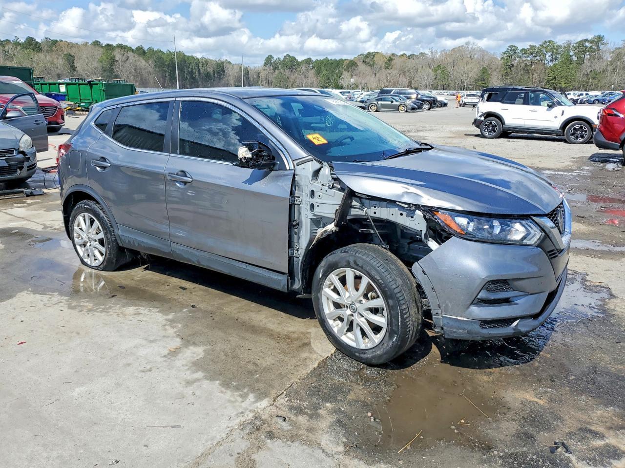 2022 Nissan Rogue Sport S - Фото 4