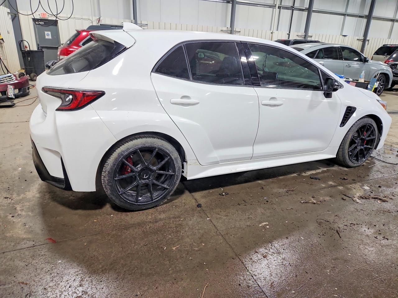 2024 Toyota Gr Corolla Premium - Фото 3