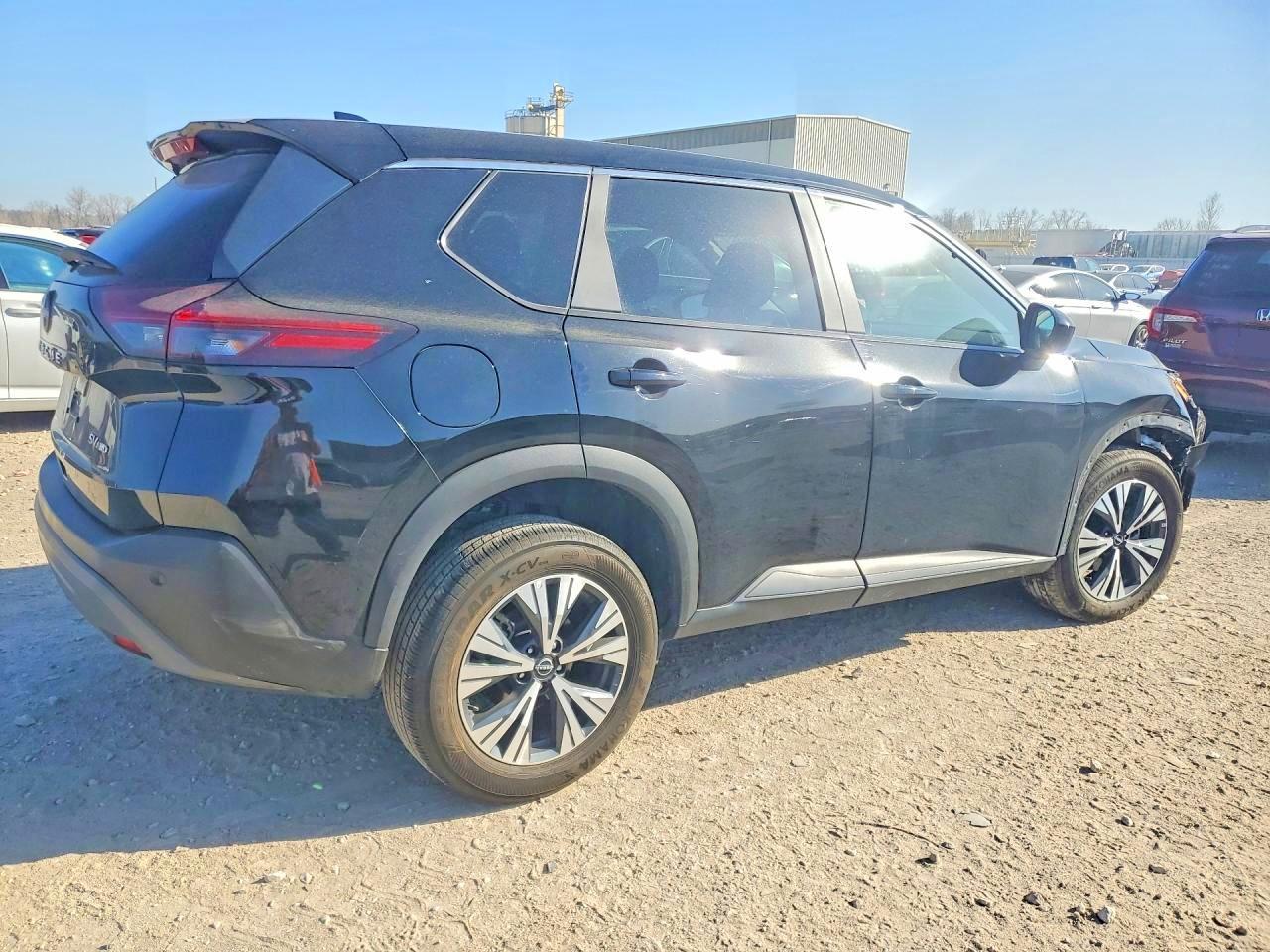 2023 Nissan Rogue Sv - Image 3