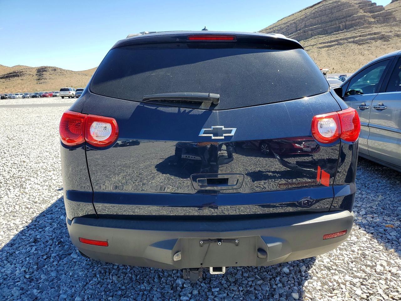 2011 Chevrolet Traverse Ls - Фото 6